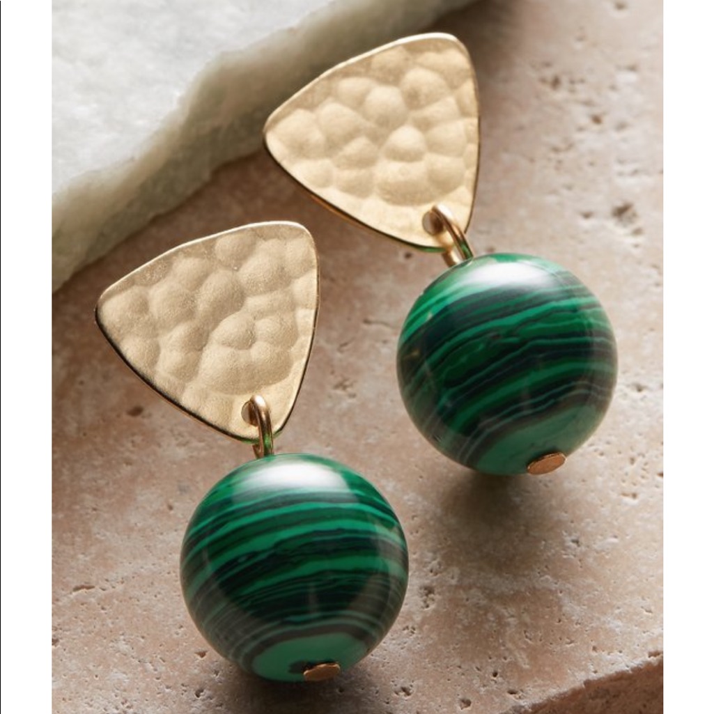 Soft Surrounding Judy Jet Earring 39$